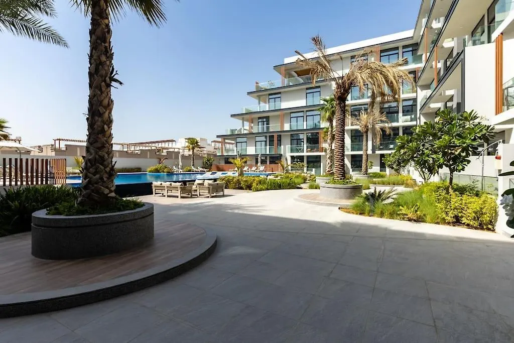 Waves - Comfortable Jvc Apt With Balcony And Maids Room Dubai United Arab Emirates
