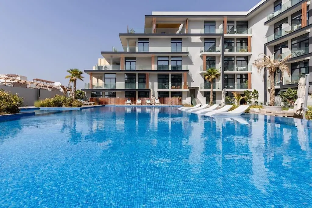 Apartment Waves - Comfortable Jvc Apt With Balcony And Maids Room Dubai