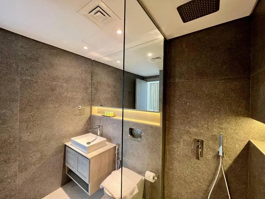 Waves - Comfortable Jvc Apt With Balcony And Maids Room Dubai